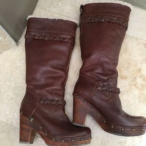 Brown Leather UGG boots
